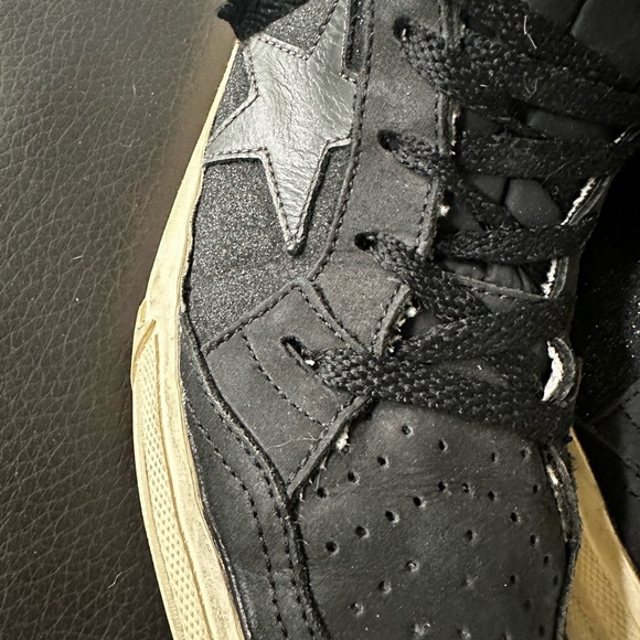 Golden Goose - Picture 12 of 13